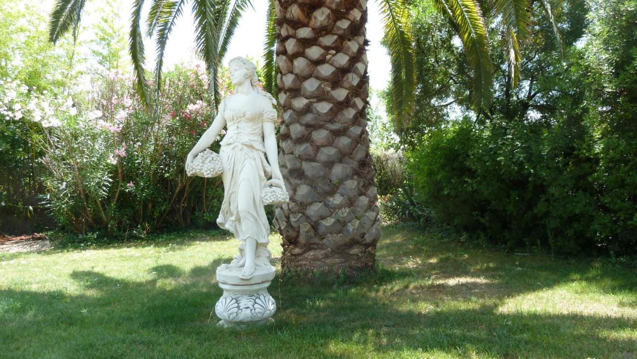 Bed and Breakfast Les Cigalous Restinclieres Екстер'єр фото