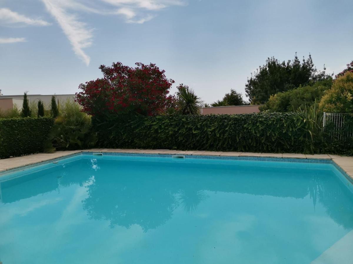 Bed and Breakfast Les Cigalous Restinclieres Екстер'єр фото