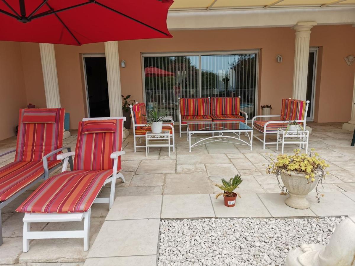 Bed and Breakfast Les Cigalous Restinclieres Екстер'єр фото